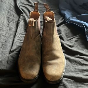 Blundstone boots size 10.5